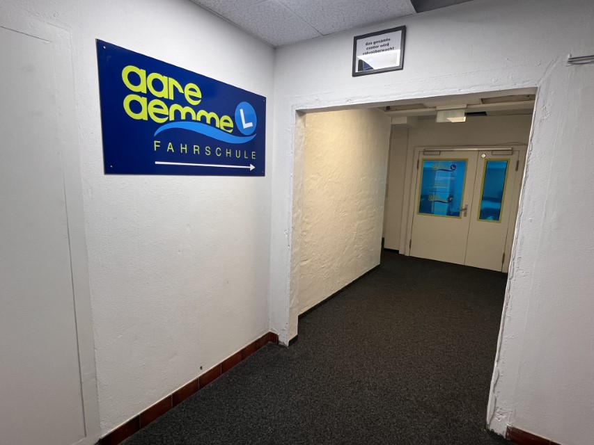 Eingang UG Gebäude zu AAREG & FSAA